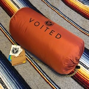 VOITED Recycled Ripstop Outdoor Camping Blanket // Classic Pillow Blanket